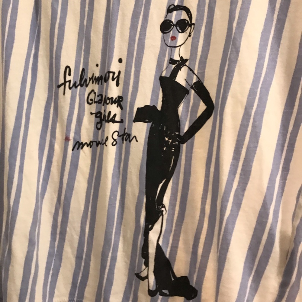 Tee - Picture 3 of 4